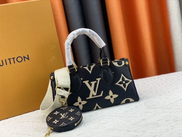 Luxury LV Handbag 46653.1