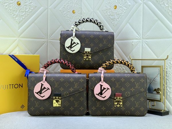 Luxury LV Handbag M40780