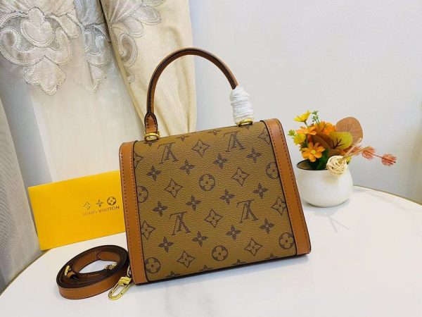 Luxury LV Handbag M46135