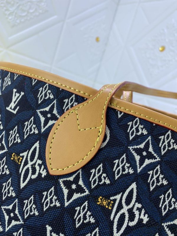 Luxury LV Handbag M57273