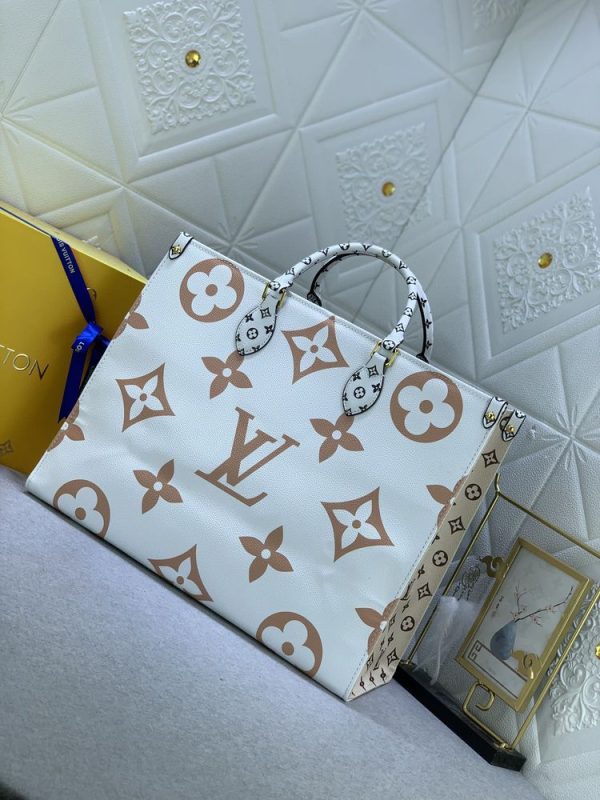 Luxury LV Handbag M44579