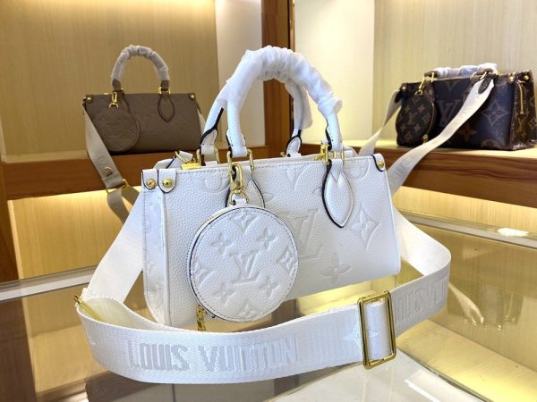 Luxury LV Handbag M46653