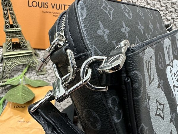 Luxury LV Handbag M40438.1