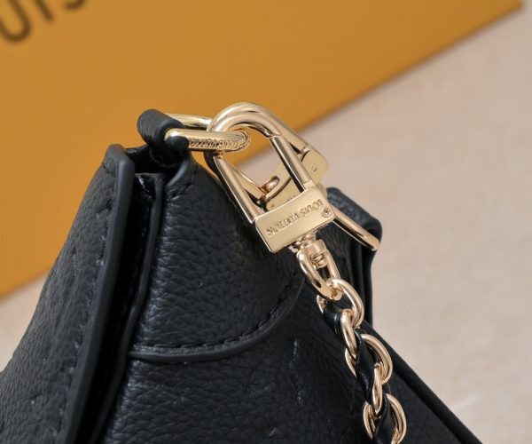 Luxury LV Handbag M46659