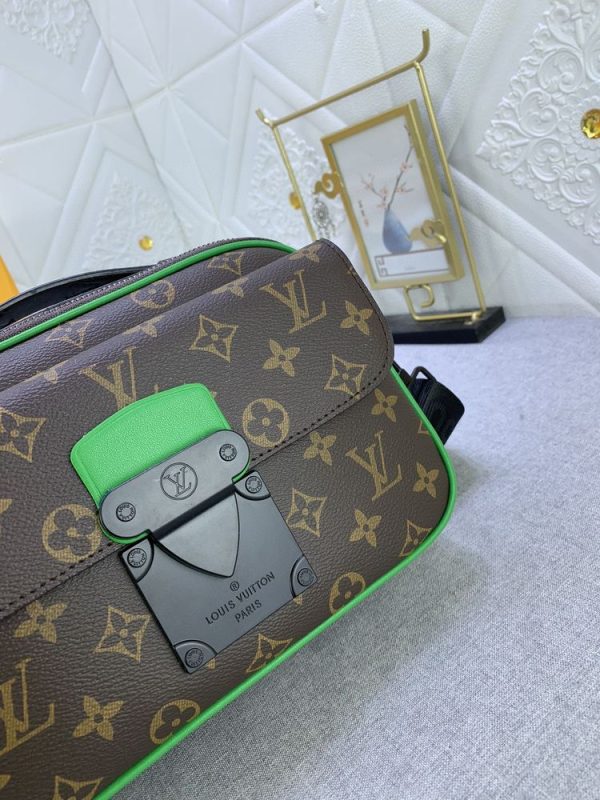 Luxury LV Handbag M46688.1