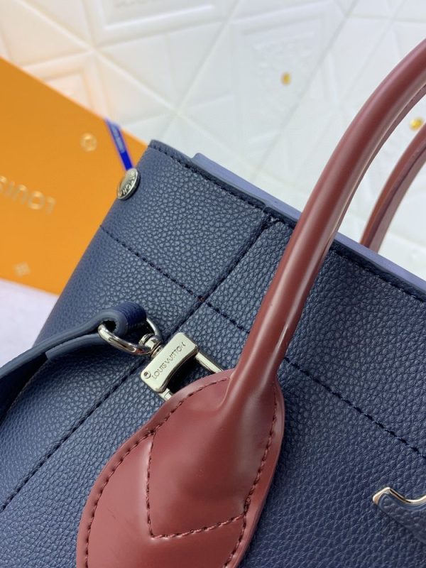 Luxury LV Handbag M54843