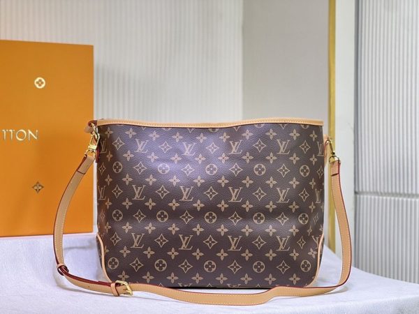 Luxury LV Handbag M44945