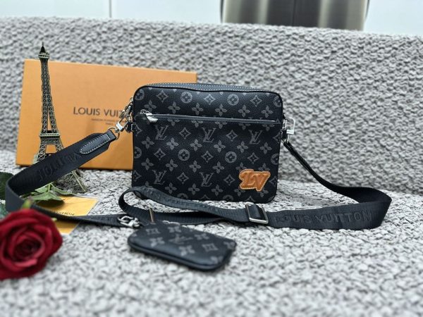 Luxury LV Handbag M40438.1