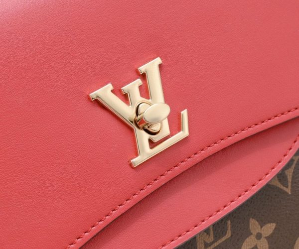 Luxury LV Handbag M56122