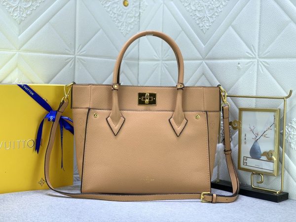 Luxury LV Handbag M22225