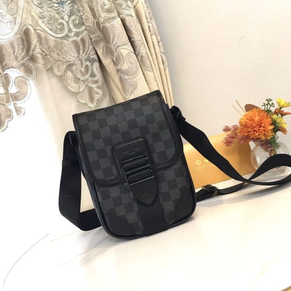 Luxury LV Handbag M46442