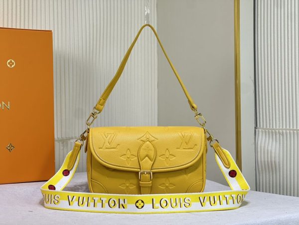 Luxury LV Handbag M46386