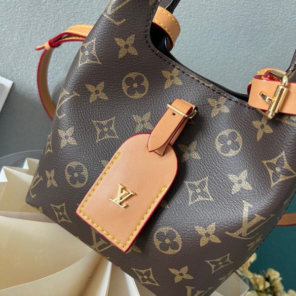 Luxury LV Handbag M46816