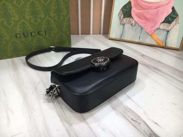 Luxury Gucci Handbag 739722