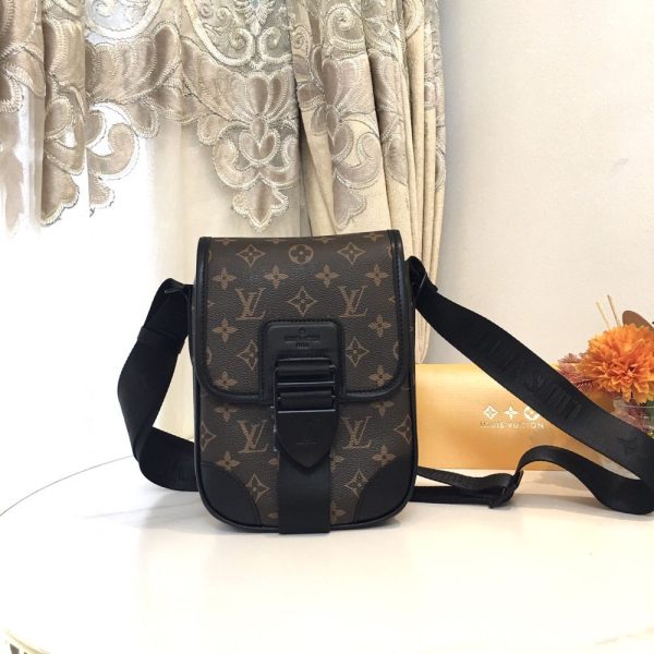 Luxury LV Handbag M46442