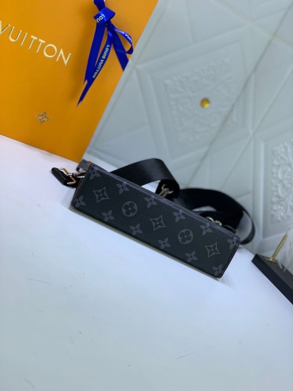 Luxury LV Handbag M81124