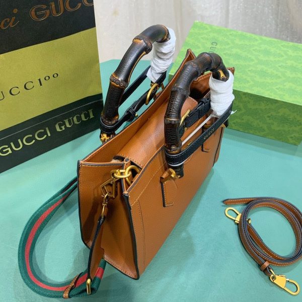 Luxury Gucci Handbag 702721