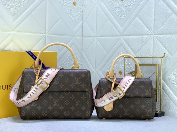 Luxury LV Handbag M46055