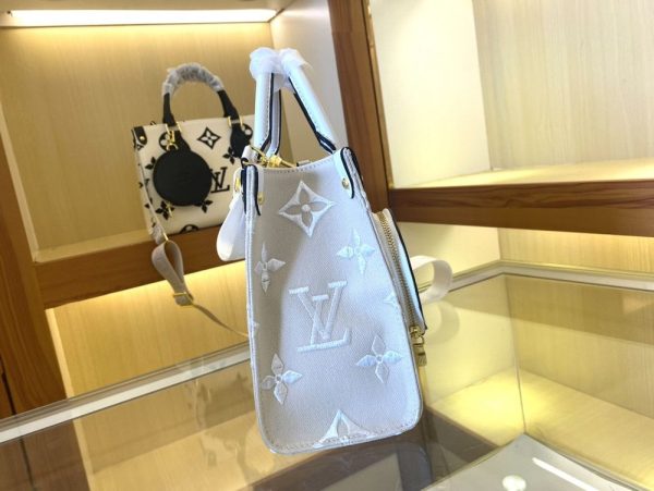 Luxury LV Handbag M22853