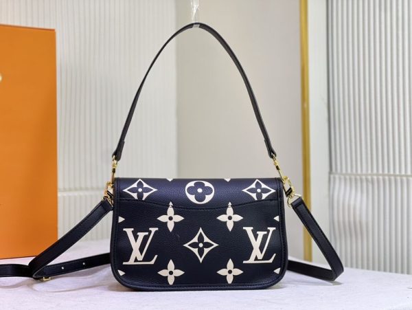 Luxury LV Handbag M46583