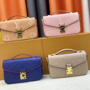 Luxury LV Handbag M46595