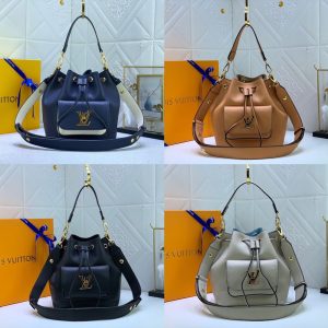 Luxury LV Handbag M57687