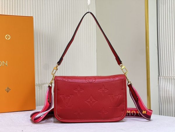 Luxury LV Handbag M46386