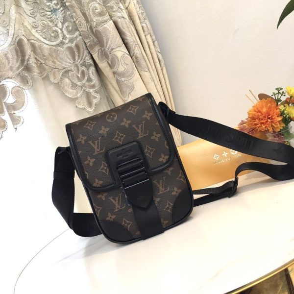 Luxury LV Handbag M46442