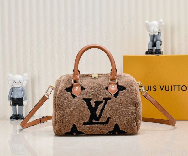 Luxury LV Handbag M40394