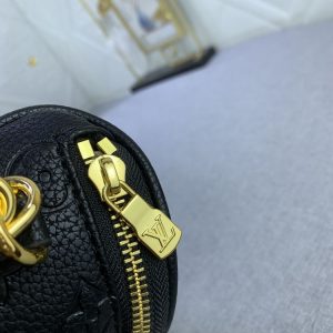 Luxury LV Handbag M46917