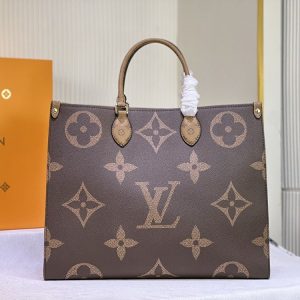 Luxury LV Handbag M44571