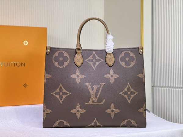 Luxury LV Handbag M44571