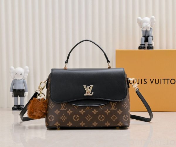 Luxury LV Handbag M56122