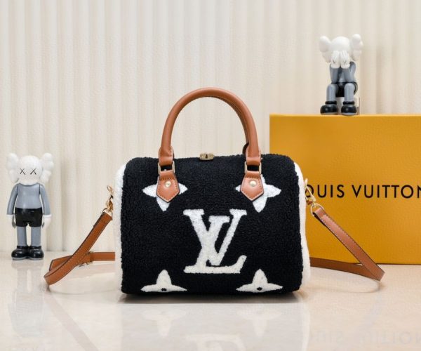 Luxury LV Handbag M40394