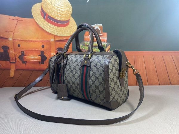 Luxury Gucci Handbag 645017