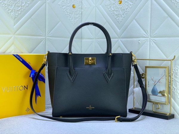 Luxury LV Handbag M22225