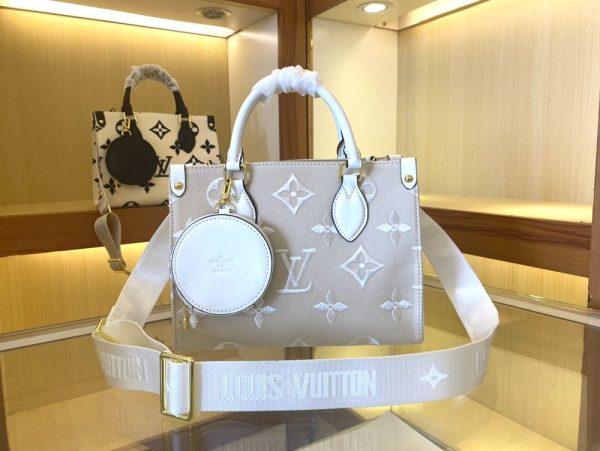 Luxury LV Handbag M22853