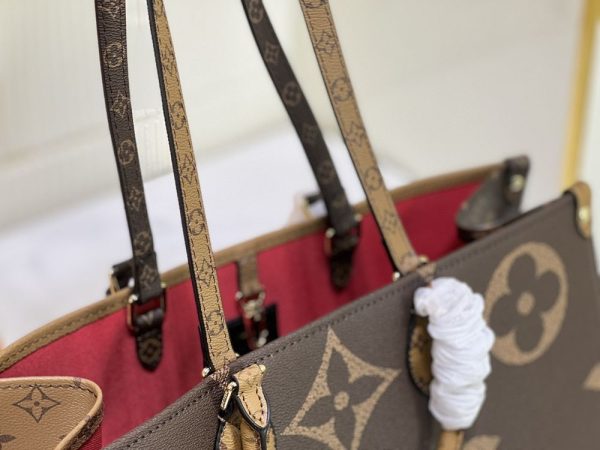 Luxury LV Handbag M44571