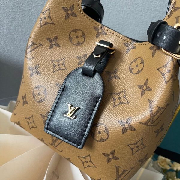 Luxury LV Handbag M46816