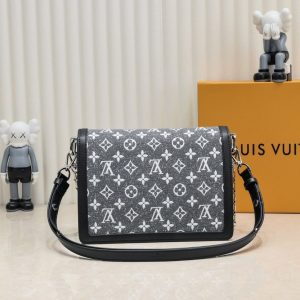 Luxury LV Handbag M59631