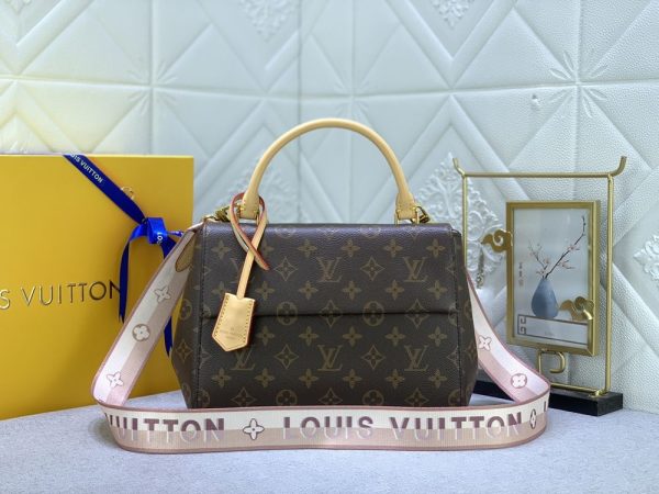 Luxury LV Handbag M46055