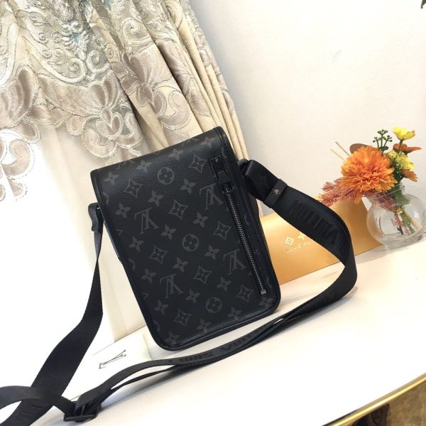 Luxury LV Handbag M46442