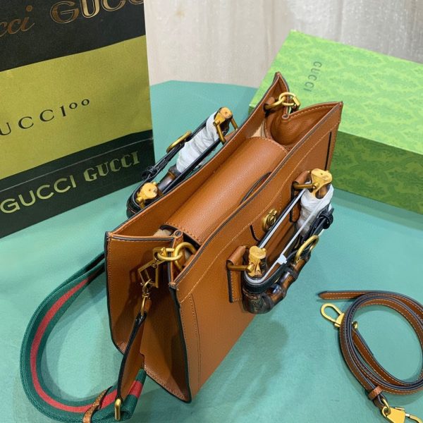 Luxury Gucci Handbag 702721