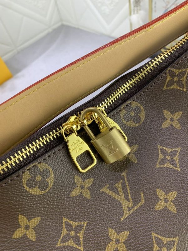 Luxury LV Handbag M41623