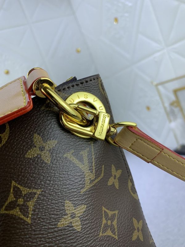 Luxury LV Handbag M41623